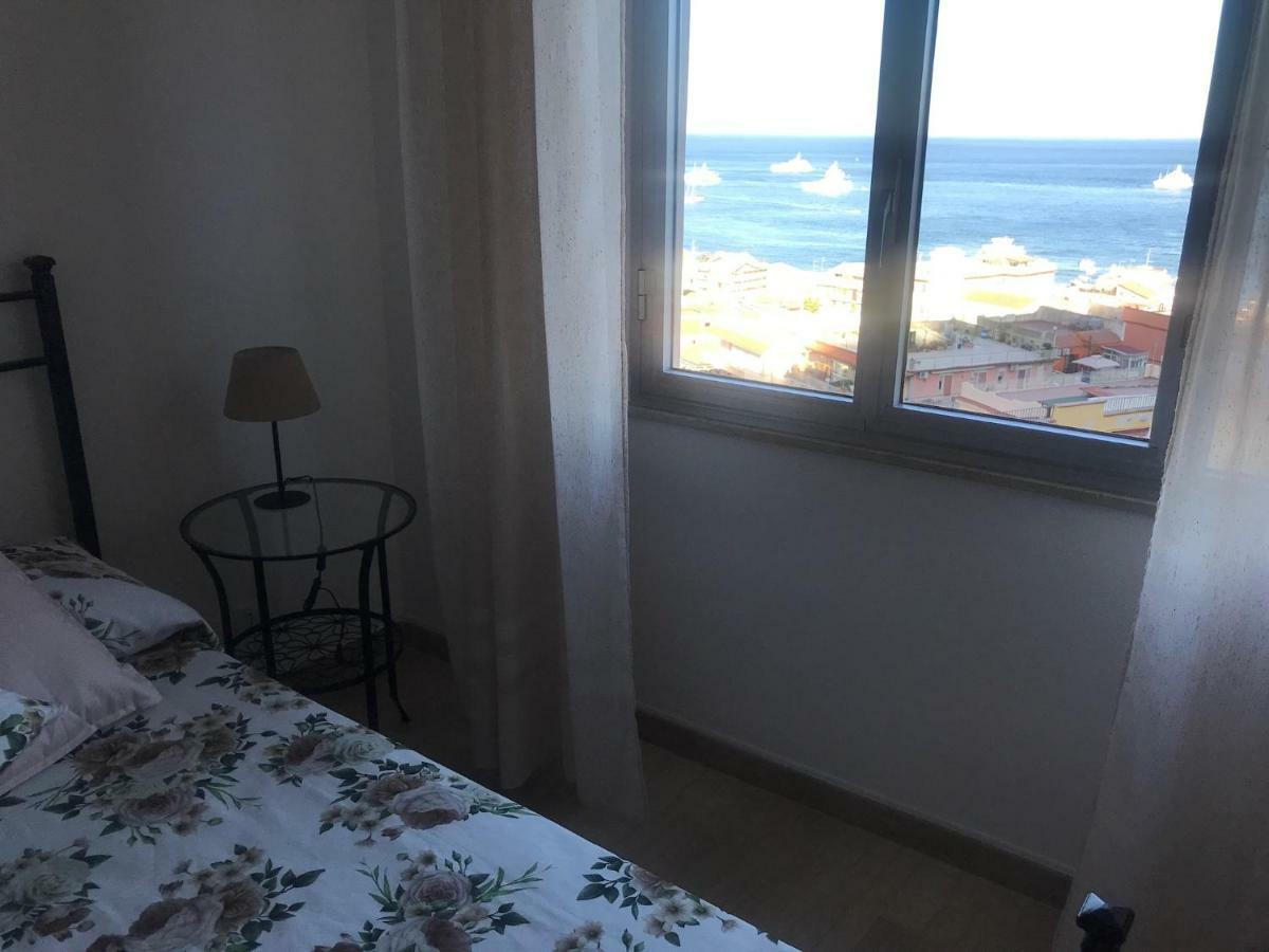 Baia Taormina Apartment Giardini Naxos Exterior foto