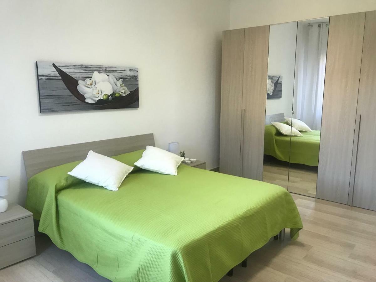 Baia Taormina Apartment Giardini Naxos Exterior foto